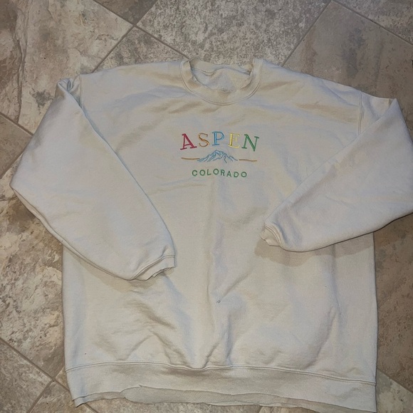 Aspen Colorado Sweatshirt cream with embroidered and distressed collar size xl - Picture 1 of 7